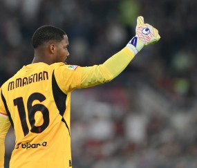 开云集团-迈尼昂迎来米兰生涯200场里程碑，此前199场取得73场零封获2冠