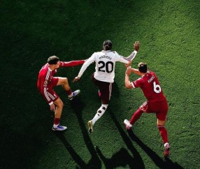 阿森纳球员棍哥赛场英姿引热议